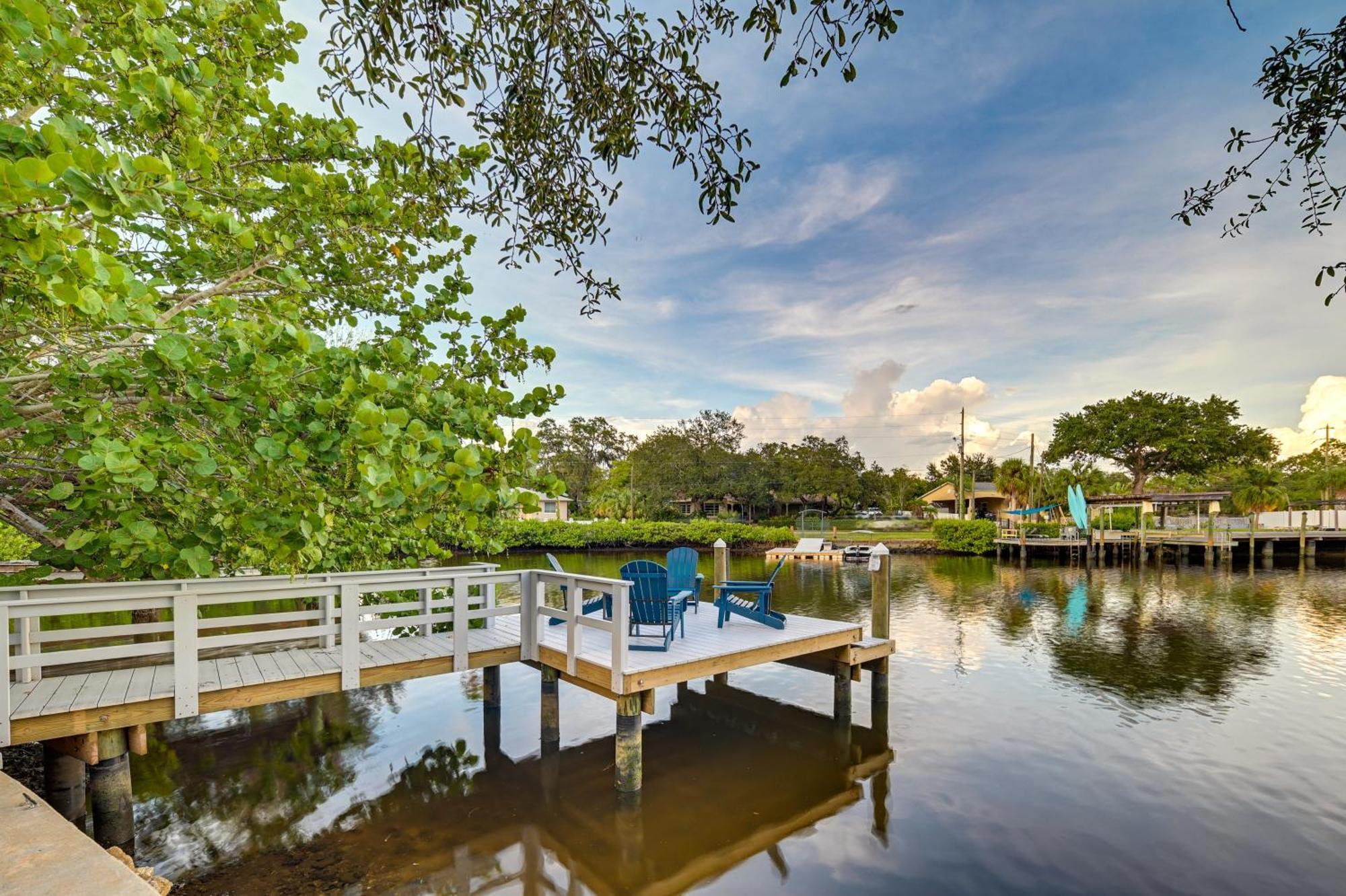 Pet-Friendly Waterfront Home - 2 Mi To Beach! Tarpon Springs Kültér fotó
